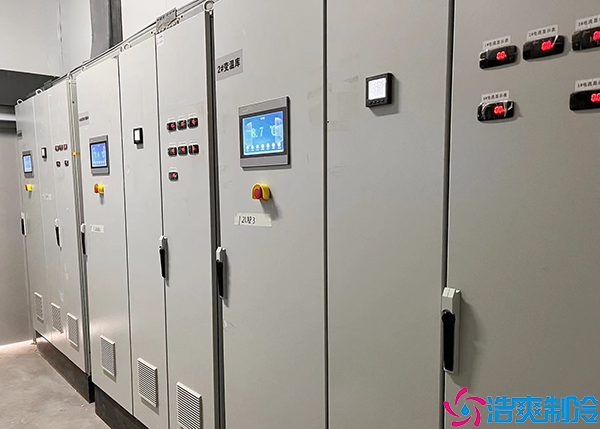 厨房双温水蜜桃在线视频